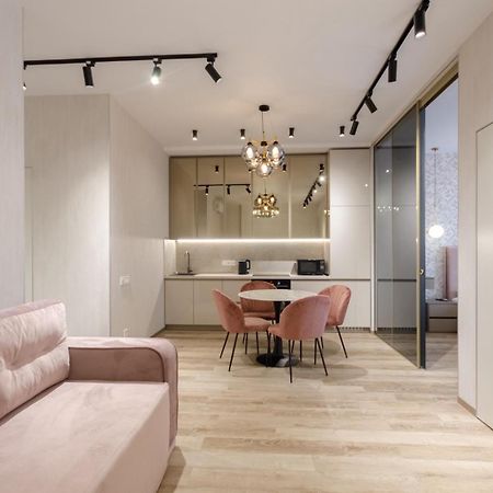 Petrovdom Ж38 In Luxury Apartments At 68 Zhylyanska Street,38 Perlyna Киев Экстерьер фото