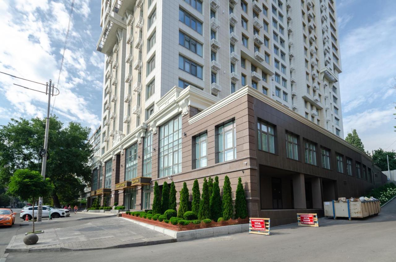 Petrovdom Ж38 In Luxury Apartments At 68 Zhylyanska Street,38 Perlyna Киев Экстерьер фото