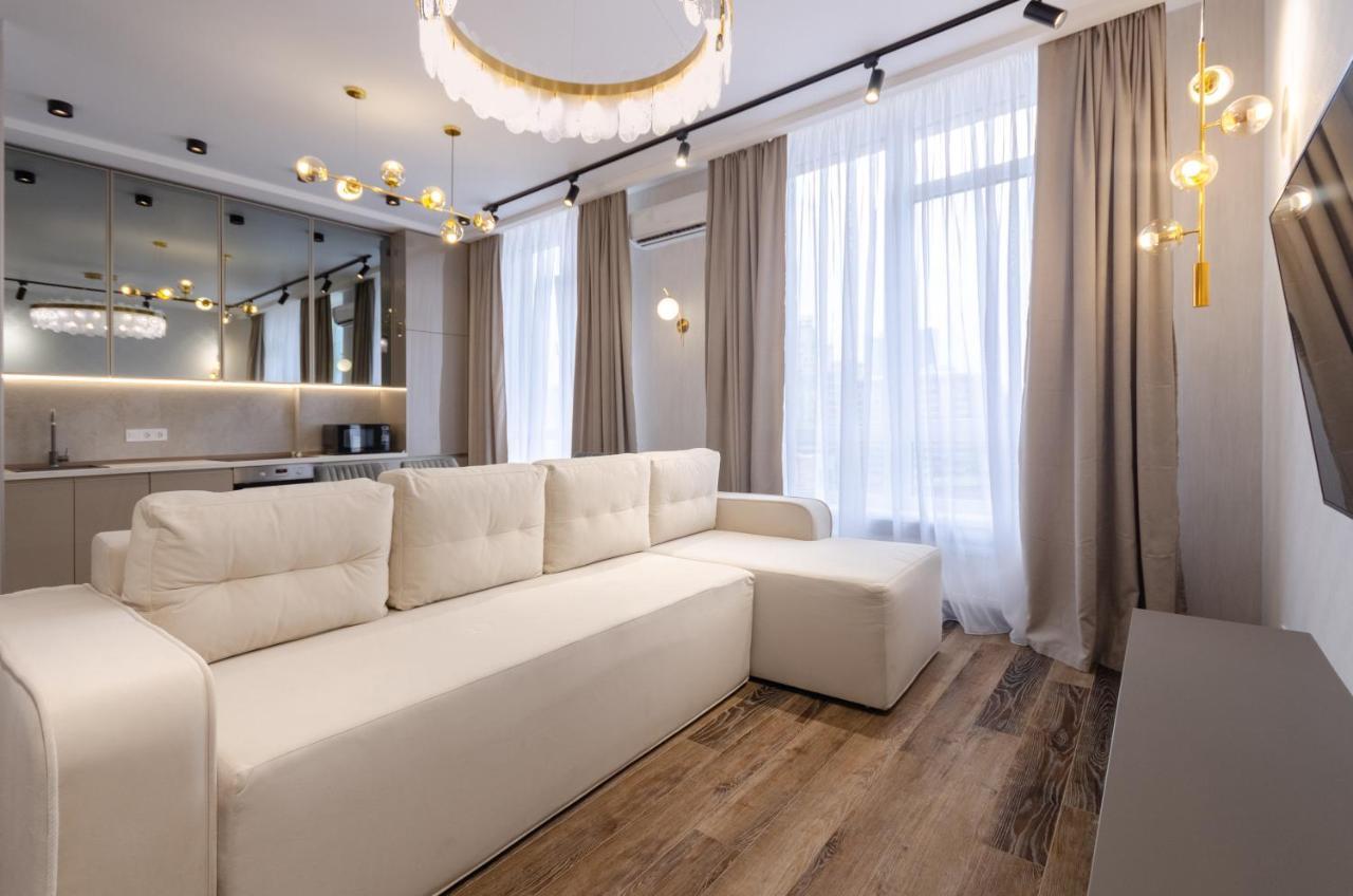 Petrovdom Ж38 In Luxury Apartments At 68 Zhylyanska Street,38 Perlyna Киев Экстерьер фото