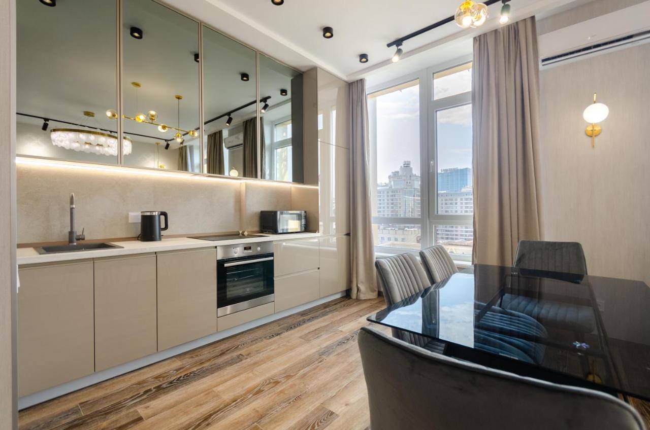 Petrovdom Ж38 In Luxury Apartments At 68 Zhylyanska Street,38 Perlyna Киев Экстерьер фото